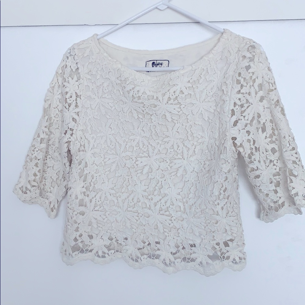 Nightcap crochet white crop